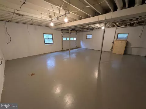 9511 Rogues Rd, Midland, VA 22728 photo 26