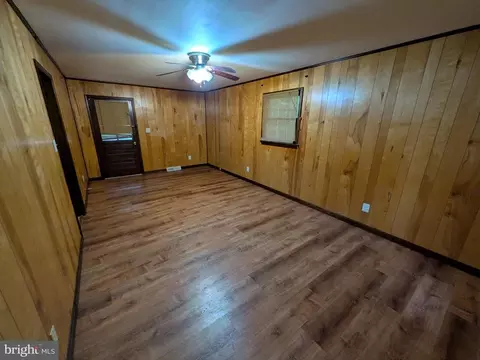 9511 Rogues Rd, Midland, VA 22728 photo 30