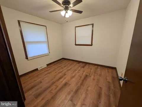 9511 Rogues Rd, Midland, VA 22728 photo 22