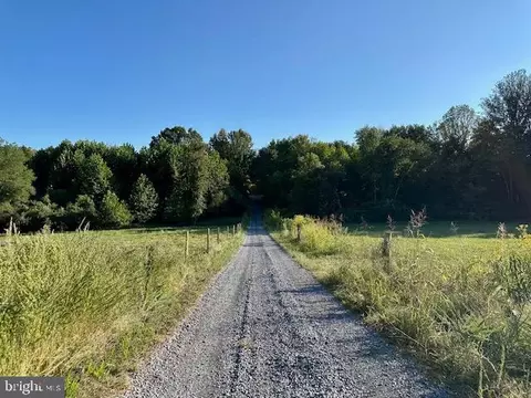 Willow Hill, Delaplane, VA photo 10