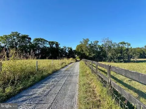 Willow Hill, Delaplane, VA photo 15