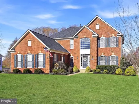 11381 Falling Creek Dr, Bealeton, VA 22712