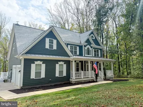 5885 Pignut Mountain Dr, Warrenton, VA 20187