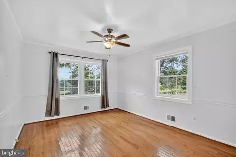 5084 Fairview Ln, Broad Run, VA 20137 photo 10