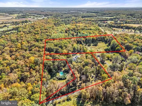 4561 Weston Rd, Warrenton, VA 20187