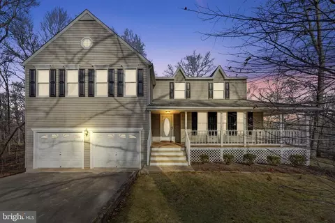 5840 Ridgecrest Ave, Warrenton, VA 20187