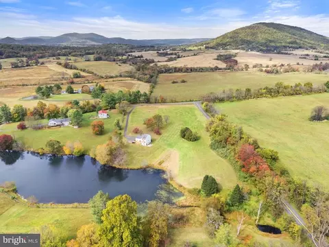 10637 Crest Hill Rd, Marshall, VA 20115 photo 54