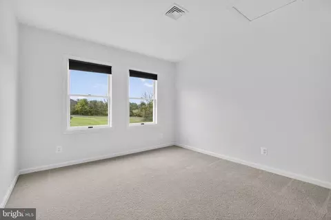 10637 Crest Hill Rd, Marshall, VA 20115 photo 25