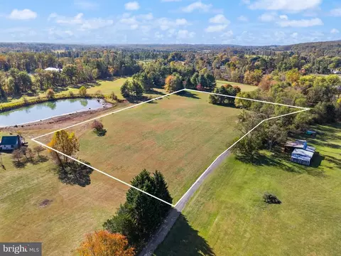 Glen Curtiss Ln, Warrenton, VA