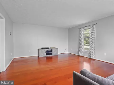 9419 Ramey Rd, Marshall, VA 20115 photo 5