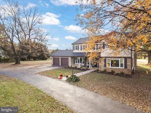 9419 Ramey Rd, Marshall, VA 20115 photo 3