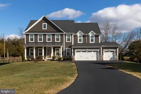 5959 Quarter Pl, New Baltimore, VA 20187