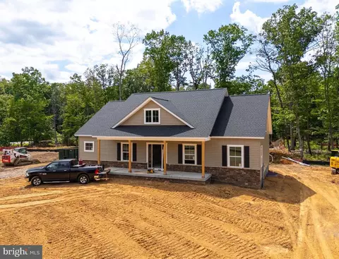 5348 Gray Meadow Ct, Warrenton, VA 20187