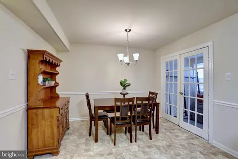 4519 Appledale Ct, Marshall, VA 20115 photo 6