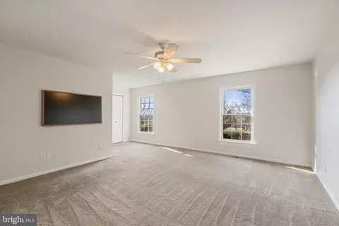 5142 Fairview Ln, Broad Run, VA 20137 photo 12