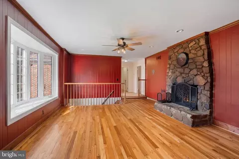 5142 Fairview Ln, Broad Run, VA 20137 photo 18