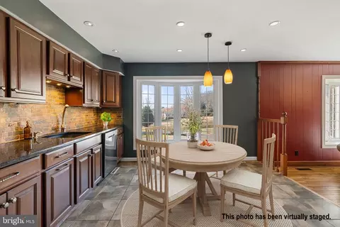 5142 Fairview Ln, Broad Run, VA 20137 photo 5