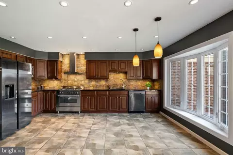 5142 Fairview Ln, Broad Run, VA 20137 photo 6