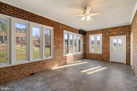 5142 Fairview Ln, Broad Run, VA 20137 photo 14