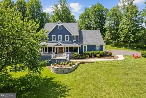 5755 Hunton Wood Dr, Broad Run, VA 20137