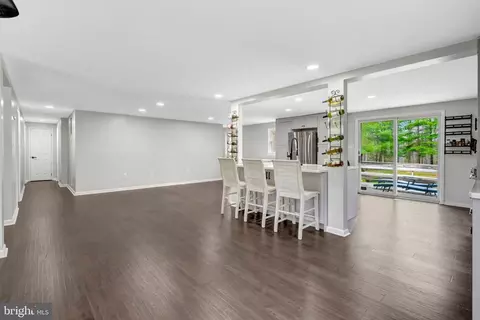 4645 Morgans Bluff Dr, Marshall, VA 20115 photo 14