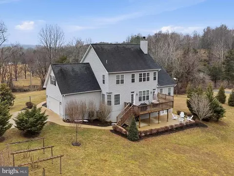 9454 Piney Mountain Rd, Warrenton, VA 20186 photo 3