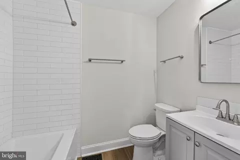 8611 Harrison Ct, Marshall, VA 20115 photo 10