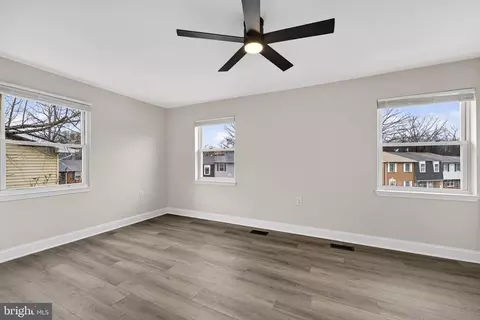 8611 Harrison Ct, Marshall, VA 20115 photo 8