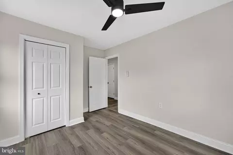 8611 Harrison Ct, Marshall, VA 20115 photo 12