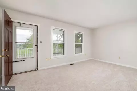 3961 Rectortown Rd, Marshall, VA 20115