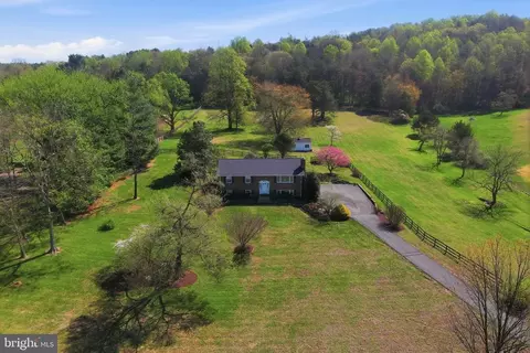 6163 Georgetown Rd, Broad Run, VA 20137 photo 71