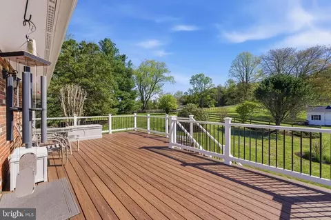 6163 Georgetown Rd, Broad Run, VA 20137 photo 5