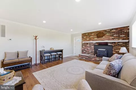 6163 Georgetown Rd, Broad Run, VA 20137 photo 38