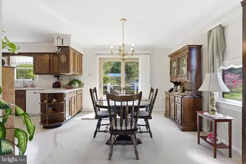 6163 Georgetown Rd, Broad Run, VA 20137 photo 17