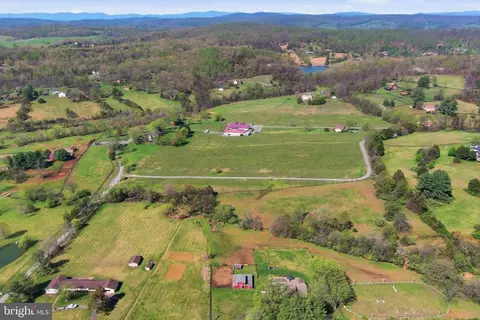 6163 Georgetown Rd, Broad Run, VA 20137 photo 66