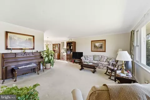 6163 Georgetown Rd, Broad Run, VA 20137 photo 14