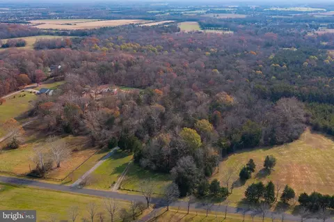14 Shenandoah Path, Catlett, VA photo 3