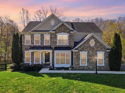 6925 Mill Valley Dr, Warrenton, VA 20187