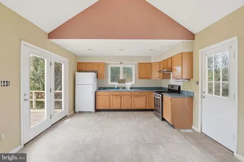 1901 Misty Meadows Ln, Markham, VA 22643 photo 25