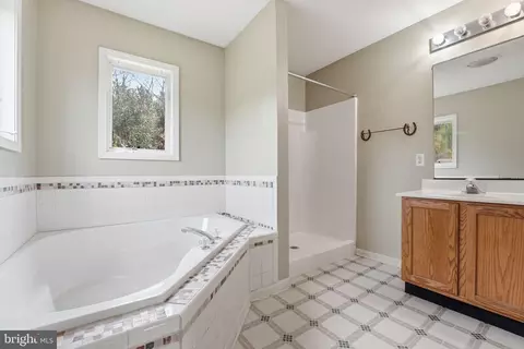 1901 Misty Meadows Ln, Markham, VA 22643 photo 35