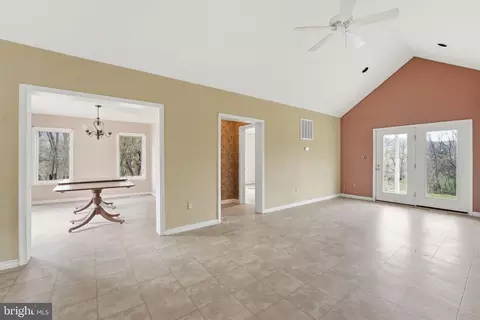 1901 Misty Meadows Ln, Markham, VA 22643 photo 29