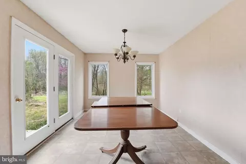 1901 Misty Meadows Ln, Markham, VA 22643 photo 28