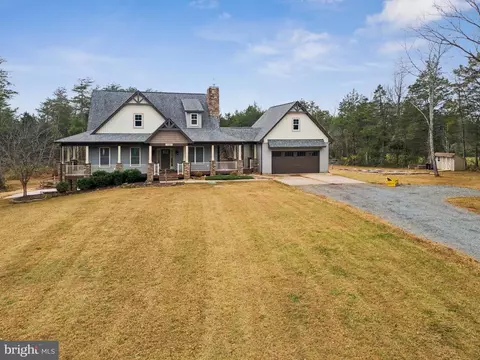 10930 Evergreen Acres Ln, Catlett, VA 20119