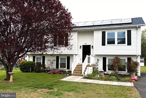 10844 Blake Ln, Bealeton, VA 22712