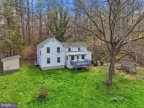 6537 Watery Mountain Rd, Warrenton, VA 20186