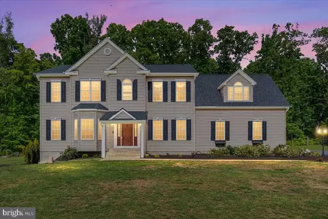 4293 Charleston Way, Warrenton, VA 20187