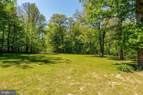 2429 Cromwell Rd, Catlett, VA 20119 photo 9