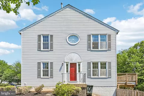 739 Arbor Ct, Warrenton, VA 20186