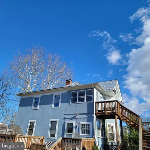 Exterior - 4102 Rectortown Rd, Marshall, VA 20115 photo 1 of 8