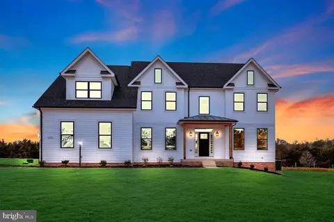 13214 Bristow Rd, Nokesville, VA 20181